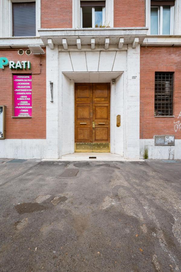 Apartment Domus Mazzini 157 Rom